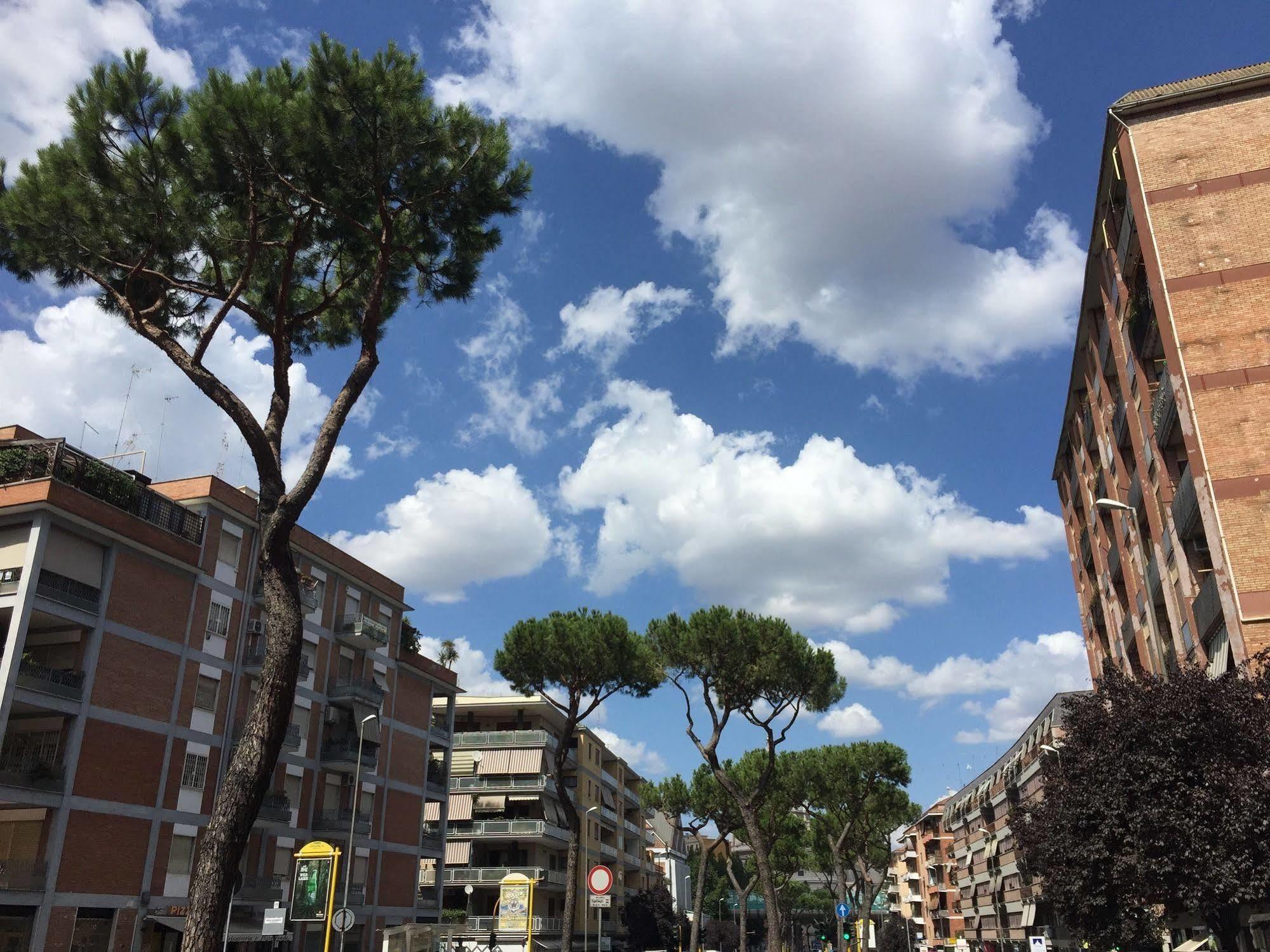 Il Colonnato Acomodação com café da manhã Roma Exterior foto
